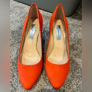 INC orange pumps heels 👠